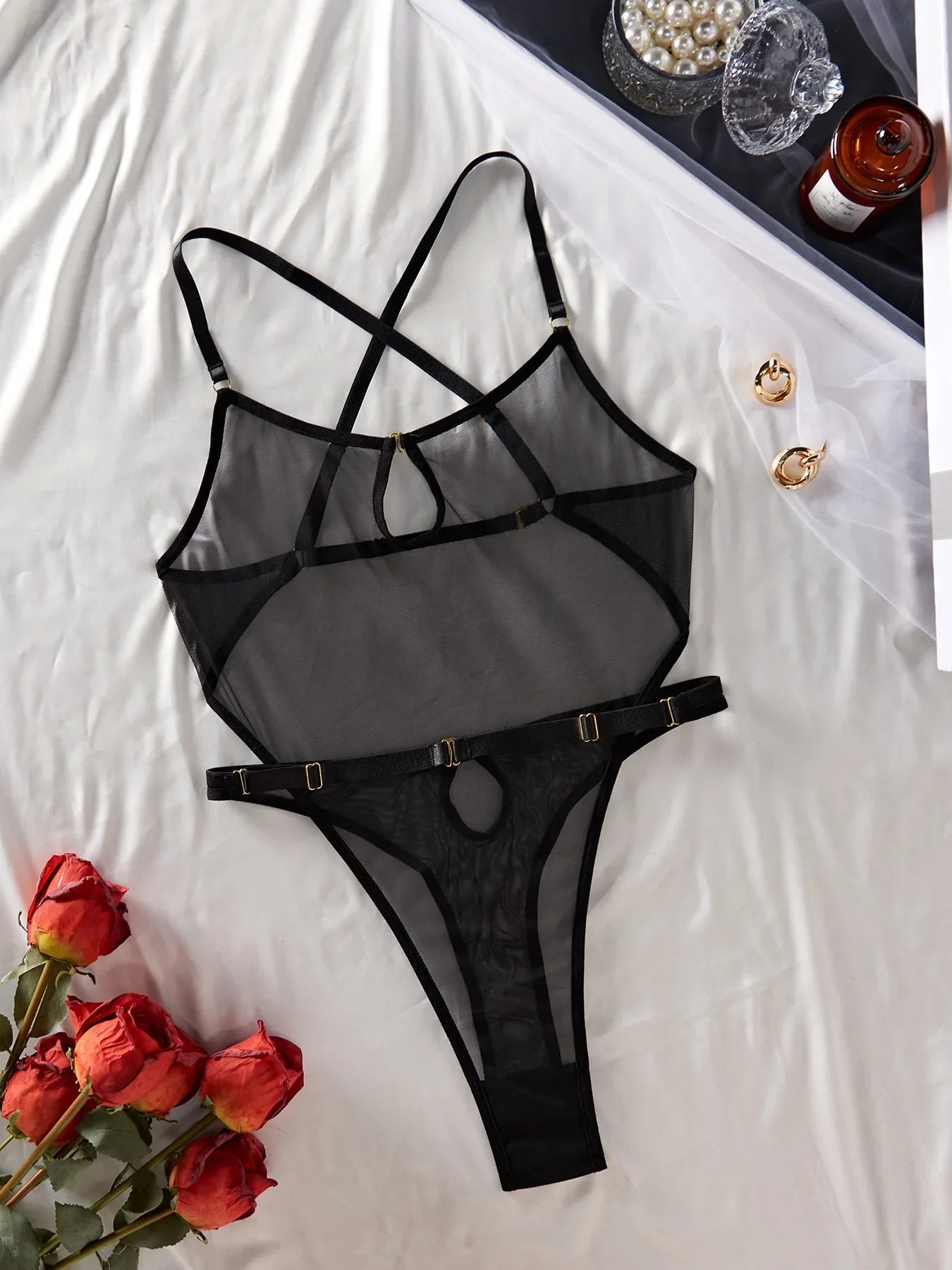 Le body noir transparent